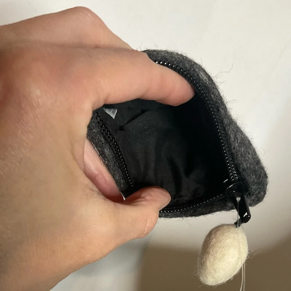 NWT Wild Woolies Grey Hand Felted Bird Nest Zipper Pouch - Picture 4 of 4